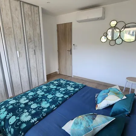 T4 Familial Dans Calme A Proximite De La Apartment *